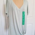 matty m  V-Neck Side Tie Light Olive Tee Short Sleeve Top  Women's Size XL Photo 0