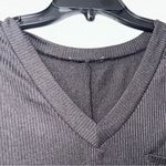 Black V Neckline Short Sleeve Pocket Top Women’s Medium Photo 1