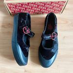 Vans  MARY JANE HEARTS BLACK RED VN000CRR458 Women Size 9.5 US Photo 8