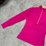 Title Nine  Swift Half Zip Shirt Top Longsleeve Waves Texture in Hot Pink Size S Photo 3