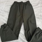 Halara  Joggers Photo 1