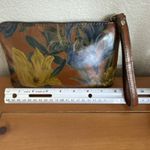 Patricia Nash  Wristlet Clutch 100% Leather Multicolor Floral Pattern Boho Photo 6