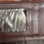 Brighton  Wallet Croc Embossed Leather Brown Credit Card Pocket Coins Compartment Photo 5
