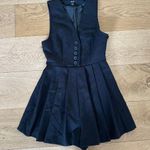 Nasty Gal - Tailored Pleated Hem Sleeveless Romper in Black Photo 0