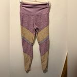 Alo Yoga  alo soft legging dragonfruit‎ and caramel xxs Photo 1