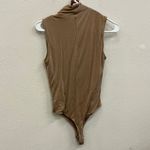 Everlane  high neck beige sleeveless bodysuit medium #745 Photo 2