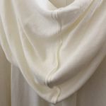 Simply Noelle FINAL MARKDOWN  hooded cape osfm NWT Photo 4