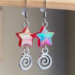 Handmade star & swirl dangle earrings⭐️❤️ Photo 1