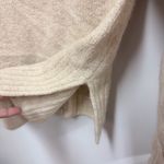 Vince crew neck ribbed wool/cashmere blend sweater in cream size medium Photo 5