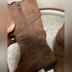 Ralph Lauren Lauren suede mid calf zip up boot. Size 7 Photo 4