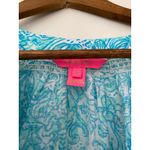 Lilly Pulitzer  Tayla Resort White Took Me By Sunrise Linen Top Blue Ruffle EUC M Photo 4