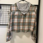 No Comment NWOT‎ |  women’s hooded flannel top — large Photo 3