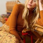 Sézane Sezane Charly Ribbed Jumper in ochre merino wool S Photo 1