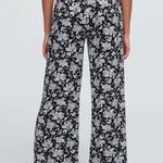 Vera Bradley Floral Slit pants with side pockets size small Photo 1