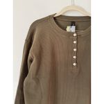 NWOT American Giant Olive Green Waffle Knit Henley Long Sleeve Shirt Womens MED Photo 3