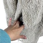 Kenneth Cole Women's Fuzzy Faux-Fur Teddy Jacket Coat in Beige Size Medium Photo 15