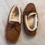 UGG Moccasins Photo 0