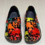 Klogs Mission Womens Clog Shoes Splatter Patent Red Size 7.5 Photo 0