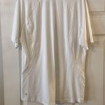 Athleta  Women’s Athletic Shirt size XL color white length 28” bust 40” Photo 3