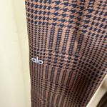 Alo Yoga  Jacquard High-Waist Glenplaid Flutter Legging Size Medium Cinnamon Photo 9