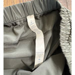 Lululemon Evergreen Final Play Crop *23" Size 6 Photo 3