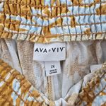 Ava & Viv  Yellow White Linen Pull Up Shorts Plus 2X Photo 4