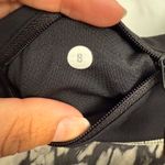 Lululemon  Shorts Hotty Hot 2.5" Low-Rise Photo 2