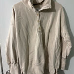 Abercrombie & Fitch  crewneck Photo 0