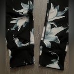 Salomon Women's Mantra Tech Leggings Size M Floral Black Blue White Activewear Photo 14