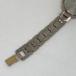 Relic wet vintage women’s date watch silver gold tone 26mm up to 7.5” running Photo 7