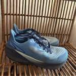 Altra Experience Flow Road Photo 2