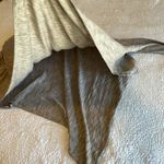 Knox Rose Cream/Tan Flowy Sweater Shrug Poncho Shawl Photo 2