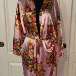 PINK SATIN SILKY FLORAL ROBE Size undefined Photo 0