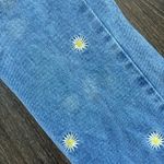 Daisy More to Come  Low rise jeans Photo 2