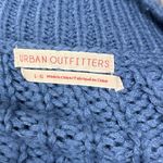 Urban Outfitters  LARGE Blue Chunky Cable Knit Long Sleeve V-Neck Sweater Top Photo 5