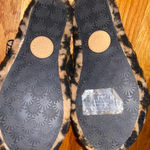 UGG  women’s fluff yeah leopard slipper Photo 6