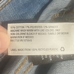 Universal Threads Universal Thread 5 Pocket Light Wash Cotton Jean Shorts - sz 8/29R Photo 4