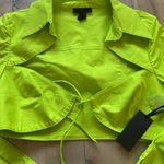 H:ours NWT Revolve  Nadia Crop Blouse Acid Lime Green Sz S Photo 7