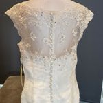 Women’s Wedding Dress Mermaid Fit Zip Up Back Small Train Size 14 NWT White Photo 6