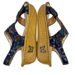 Alegria  Kendra Wedge Sandals 37 7 Blue Birdland Print Mosaic Photo 9