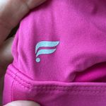 Fabletics  Bra & Leggings in Barbie Pink
Top- Med 
Bottoms-Small Photo 6