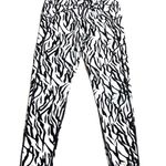 Zyia Safari Pocket Brilliant Leggings Hi Rise 7/8 Length Photo 1