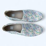 ABEO Ayla Encore Slip On Sneakers Women's Floral 8.5 Excellent Summer Feminine Purple Photo 5