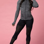 IAB MFG Carbon Seamless Full Zip Jacket in Gray Size Medium Photo 0