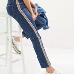 Anthropologie Jeans Womens 28 Pilcro SLIM Boyfriend Crop Aztec Embroidered Photo 0