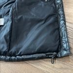 Columbia  Women's Shiny Black Down Puffer Vest Size Large Photo 7