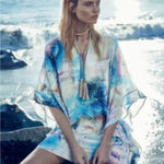 BCBGMAXAZRIA  Womens M/L Dove Watercolor Floral‎ Kimono Sleeve Tunic Top Coverup Photo 0