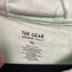 Tek Gear NWT hooded sweatshirt **with thumbholes** Photo 2