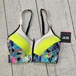 Victoria's Secret Victoria’s Secret patterned nwt sport bra Photo 2
