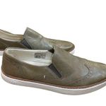 UGG  Womens Green Leather Slip-On Loafers Shoes Size 8 SKU8133 Photo 3